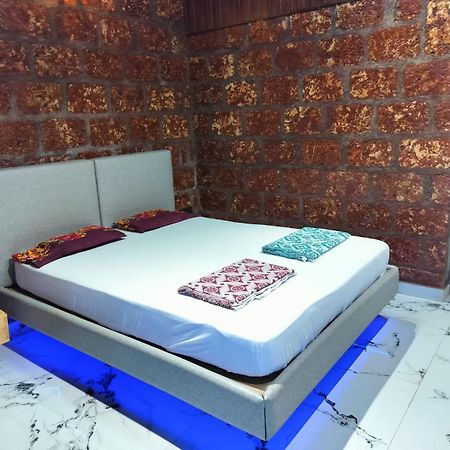 Saka Kadams Home Stay Guhāgar Kültér fotó