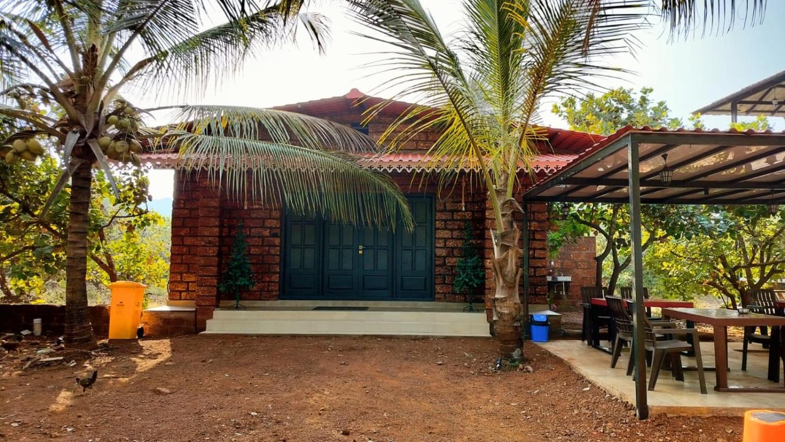 Saka Kadams Home Stay Guhāgar Kültér fotó