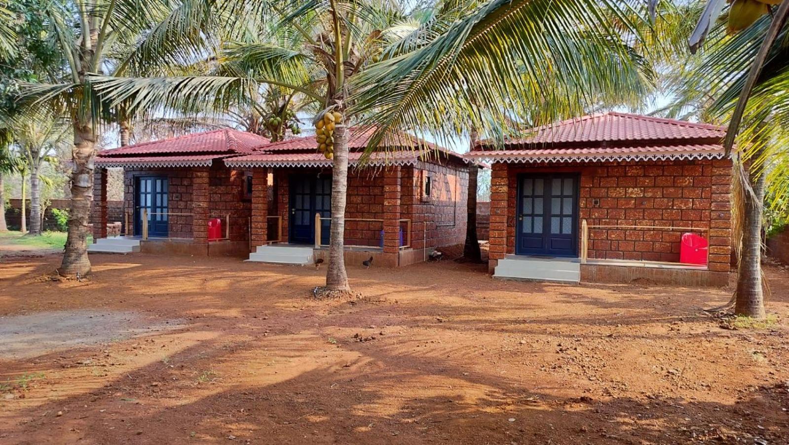 Saka Kadams Home Stay Guhāgar Kültér fotó