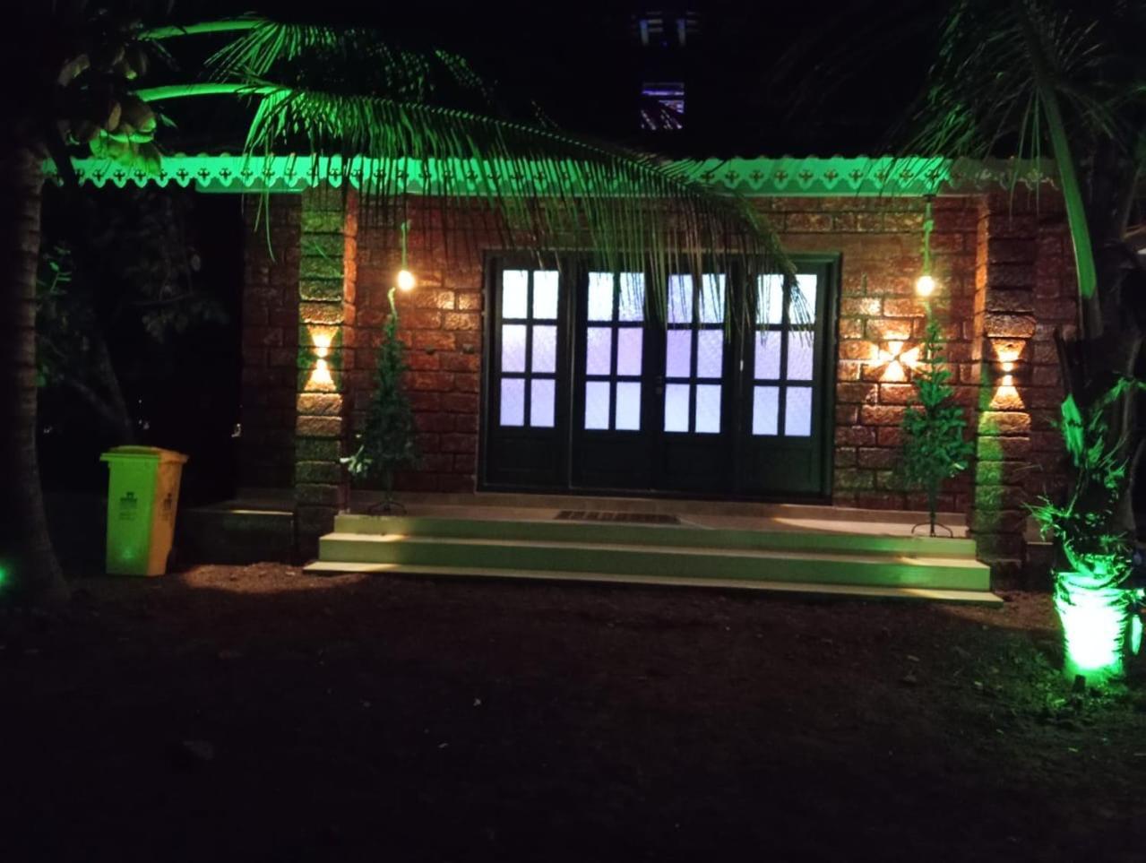Saka Kadams Home Stay Guhāgar Kültér fotó