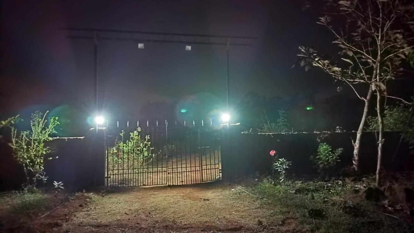 Saka Kadams Home Stay Guhāgar Kültér fotó