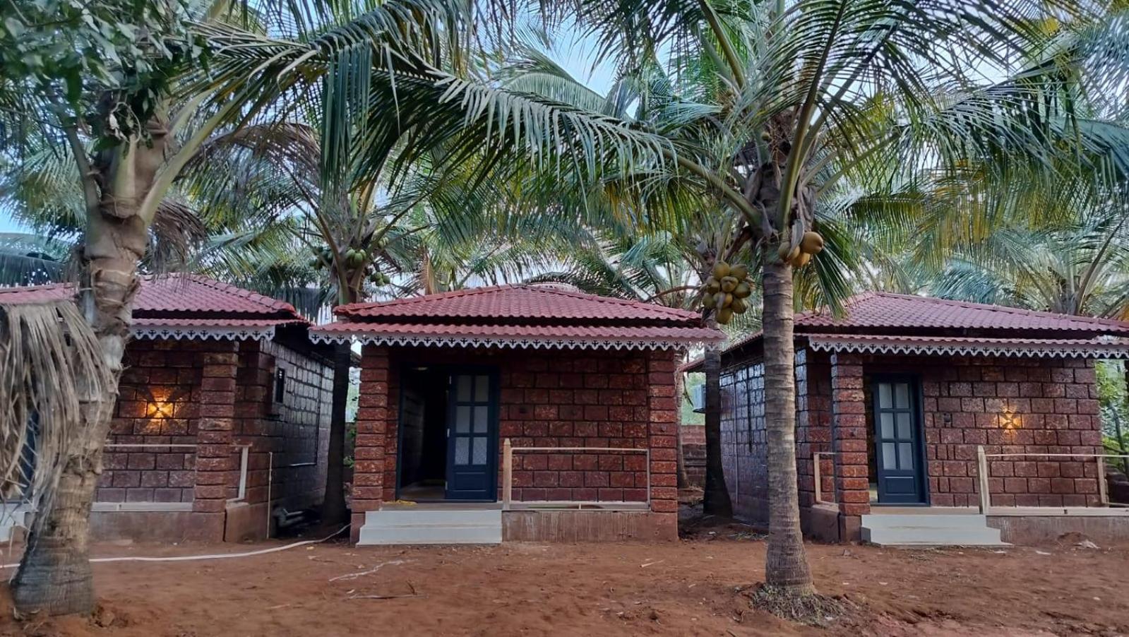 Saka Kadams Home Stay Guhāgar Kültér fotó