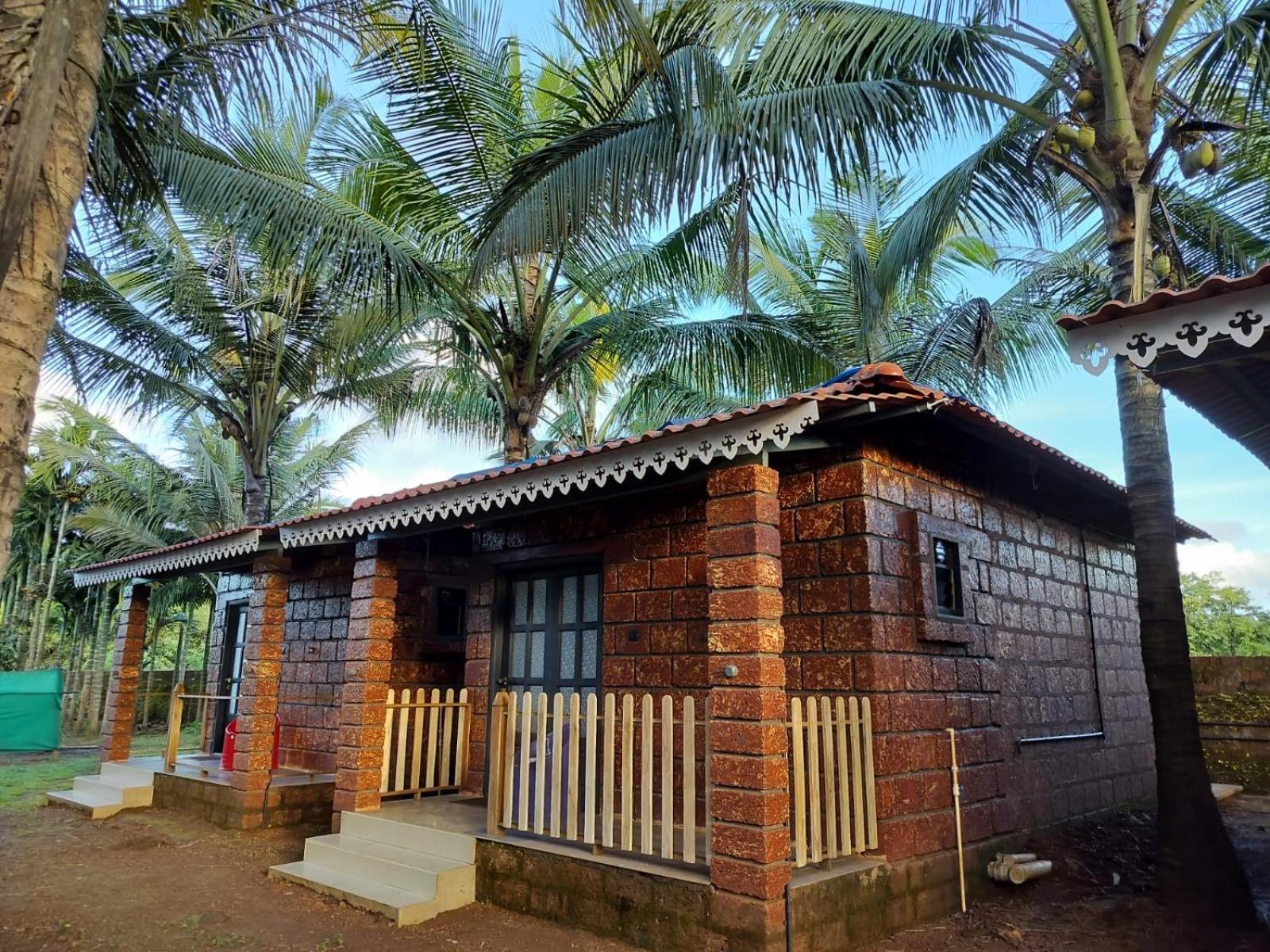 Saka Kadams Home Stay Guhāgar Kültér fotó